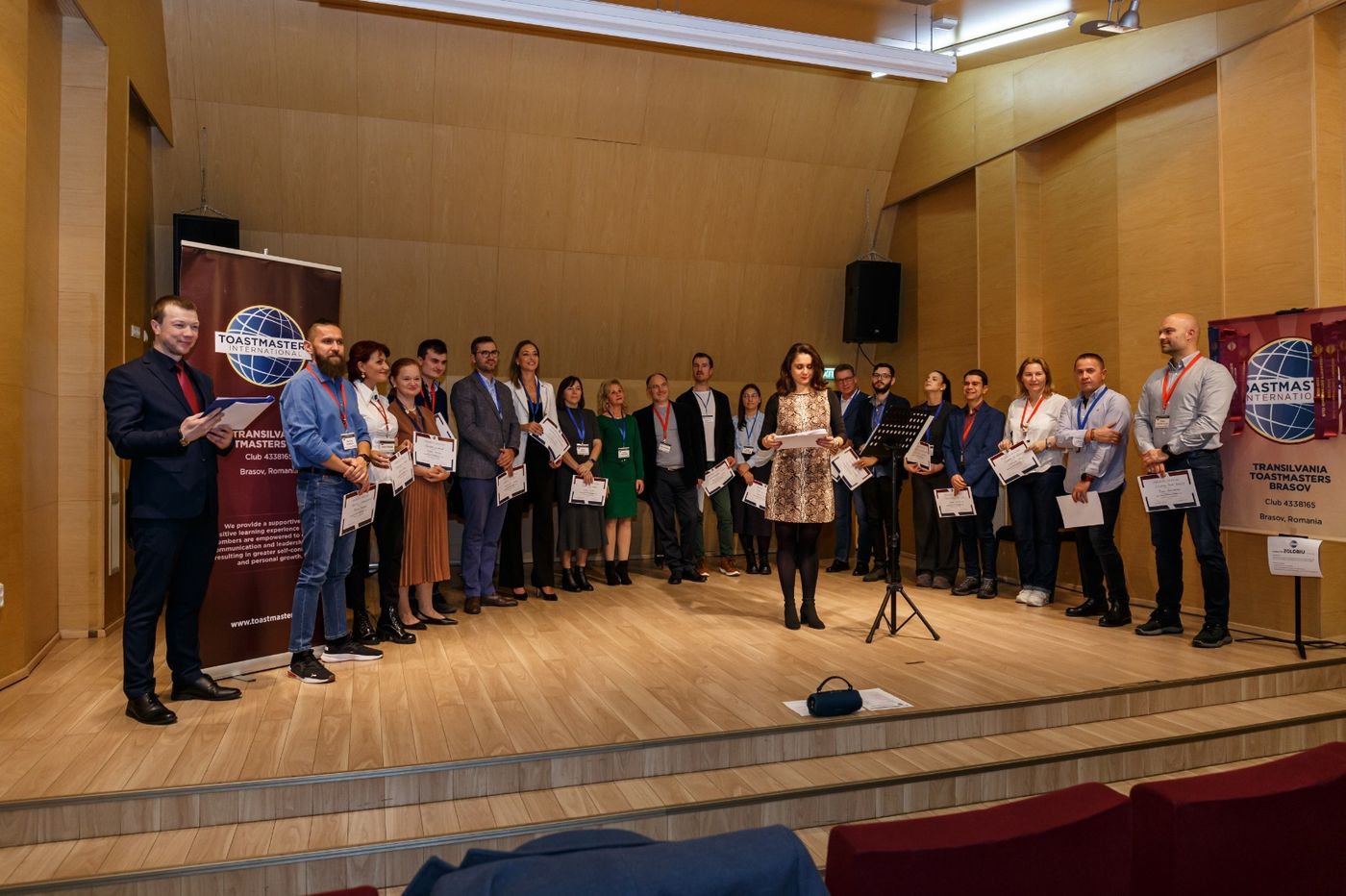 Moment de la o întâlnire Transilvania Toastmasters Brașov — public speaking și leadership